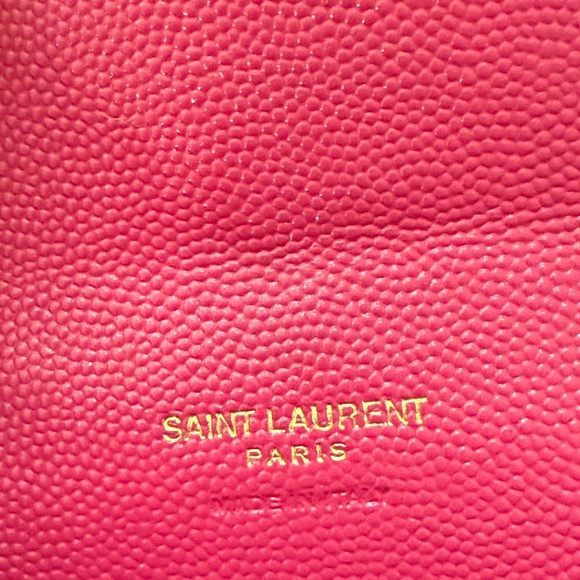SAINT LAURENT 
Grain De Poudre Matelasse Chevron Monogram Envelope Clutch - Picture 11 of 16